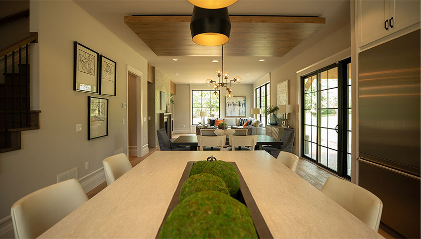 custom-home-feature